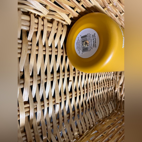 Hydro Flask - Picture 3 of 3